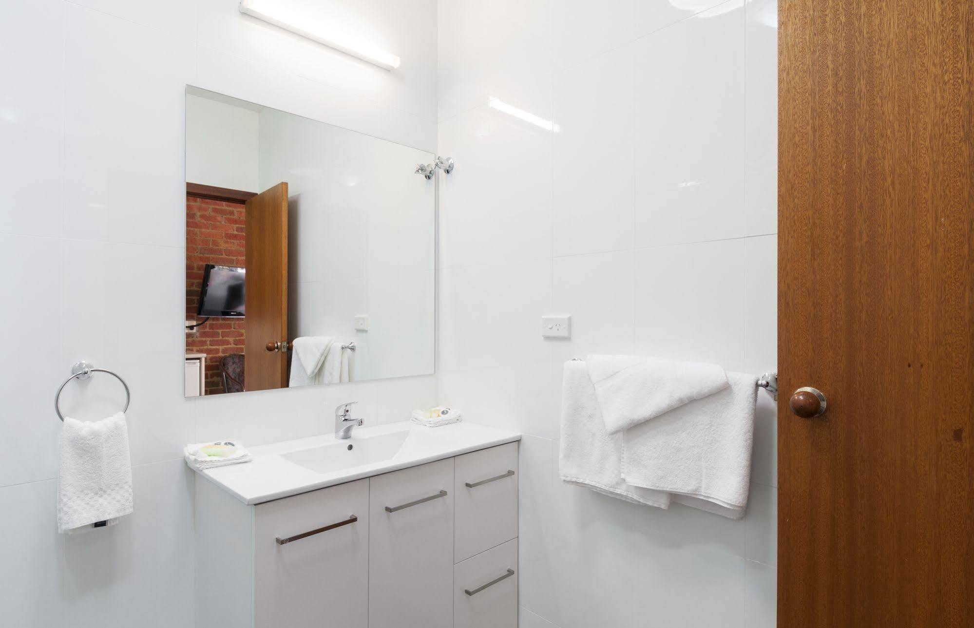 Yarra Valley Motel Lilydale Εξωτερικό φωτογραφία